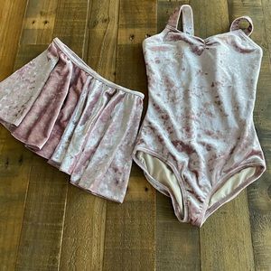 Adorable Capezio Velour leotard and skirt 🩰